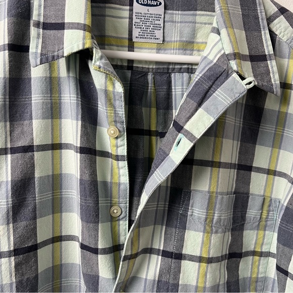 Old Navy- Men’s Short Sleeve Button Down- Blue Green Plaid- Large - Picture 4 of 7